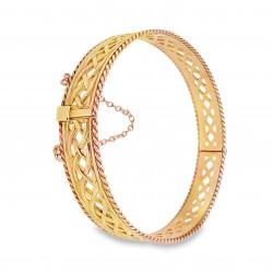 Pre Owned 9ct Celtic Bangle ZB497